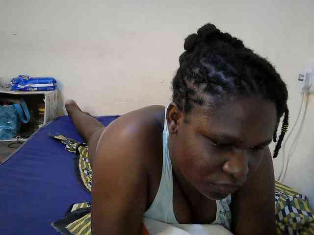 adara-lee webcam