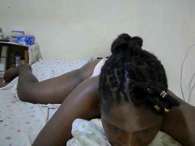 adara-lee webcam