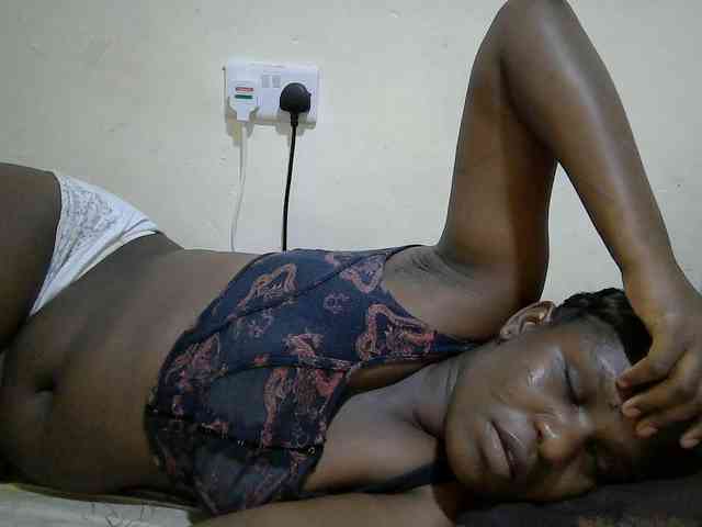 adara-lee webcam
