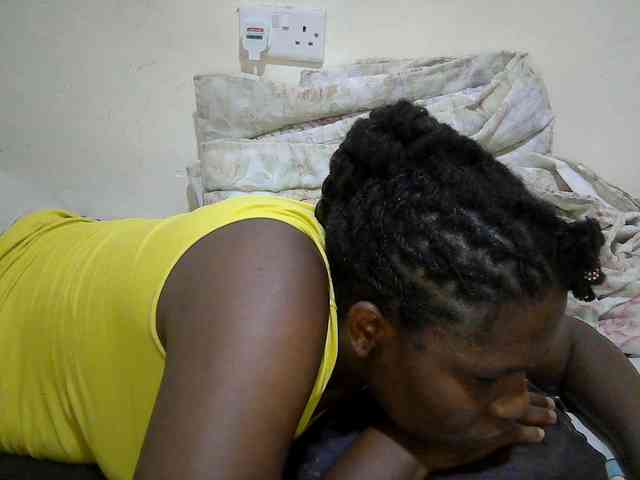 adara-lee webcam