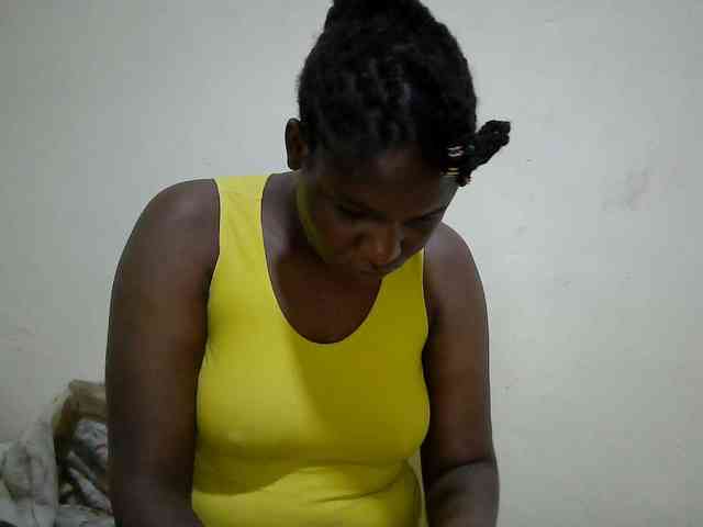 adara-lee webcam