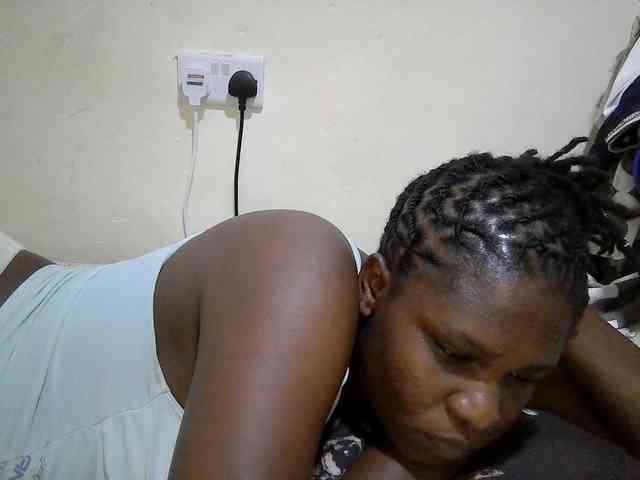 adara-lee webcam