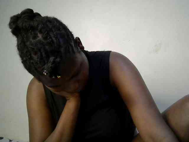 adara-lee webcam