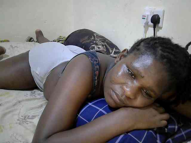 adara-lee webcam