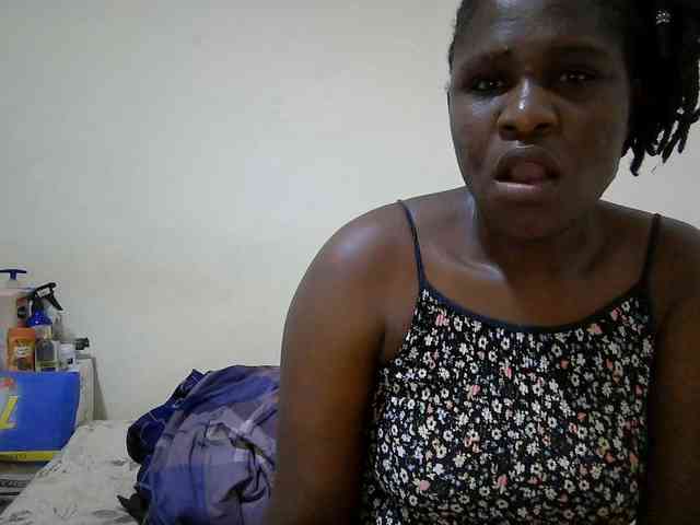 adara-lee webcam