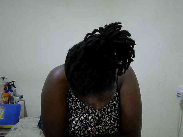 adara-lee webcam