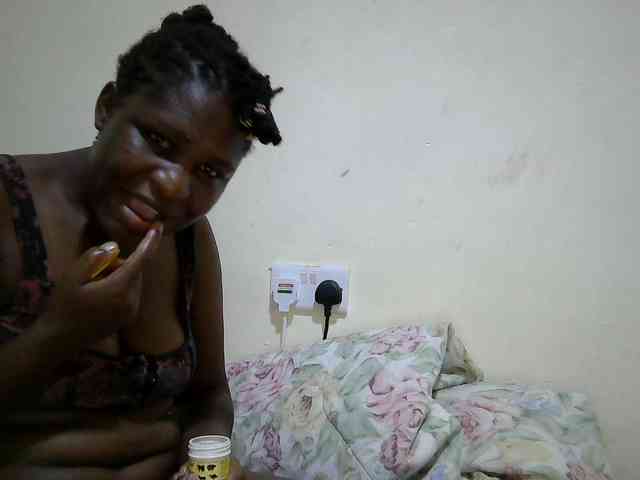adara-lee webcam