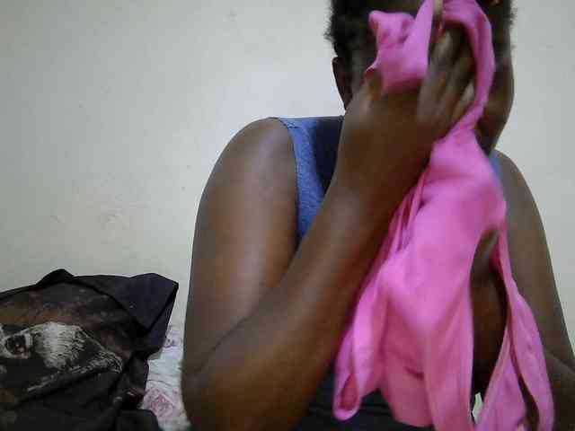 adara-lee webcam