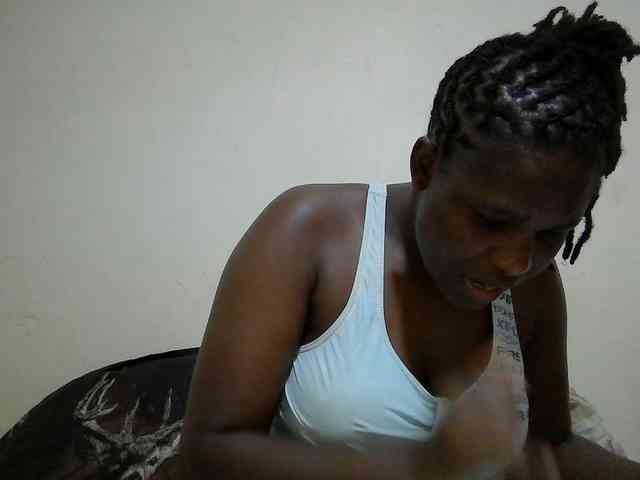 adara-lee webcam