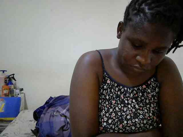 adara-lee webcam