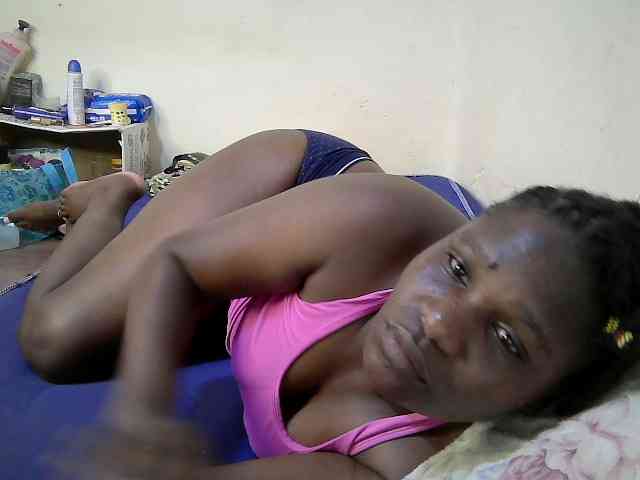 adara-lee webcam