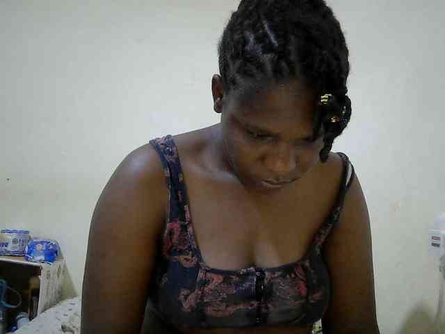 adara-lee webcam