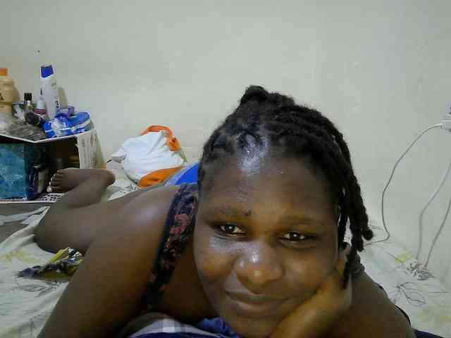 adara-lee webcam