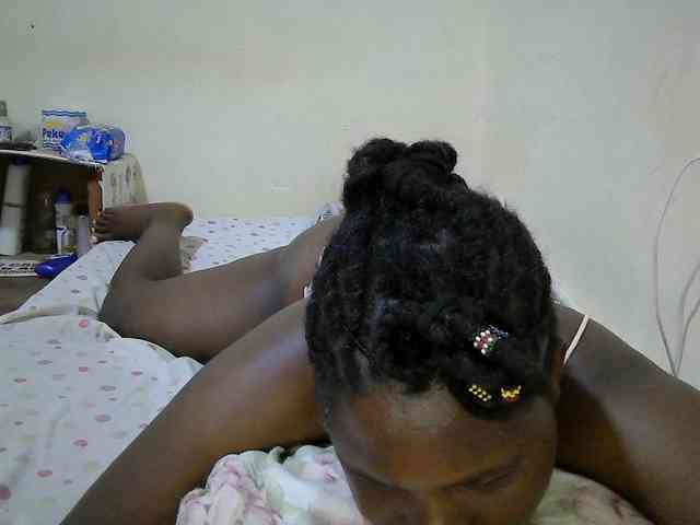adara-lee webcam
