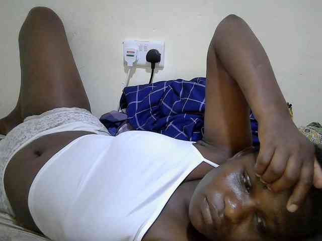 adara-lee webcam
