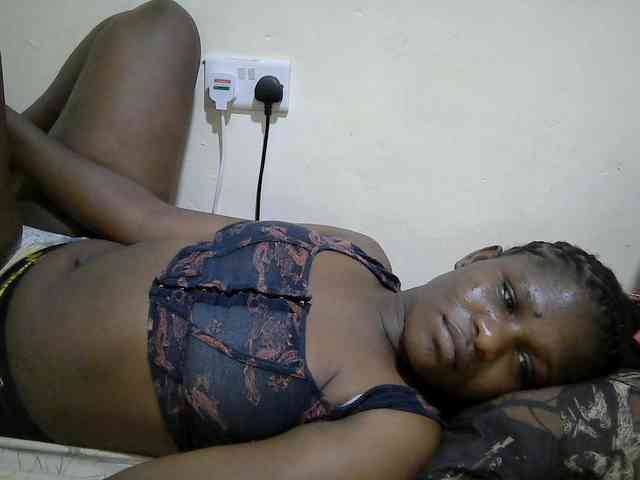 adara-lee webcam