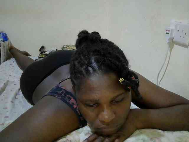 adara-lee webcam