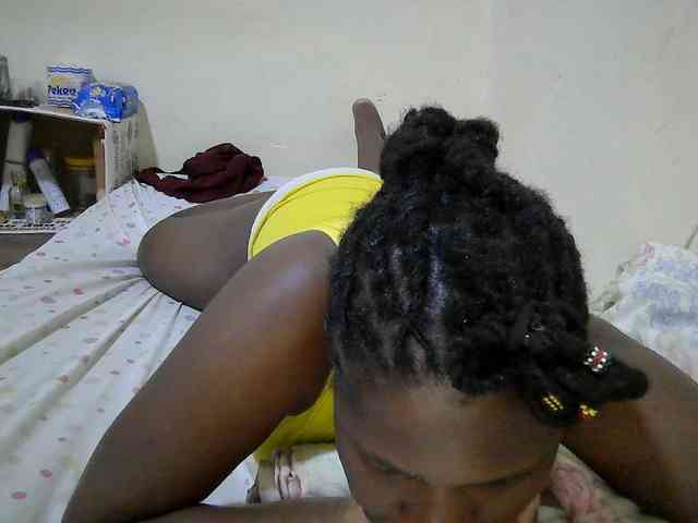 adara-lee webcam