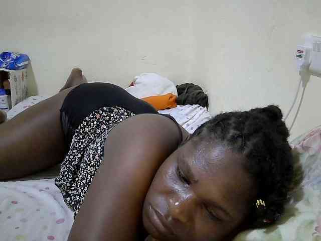 adara-lee webcam