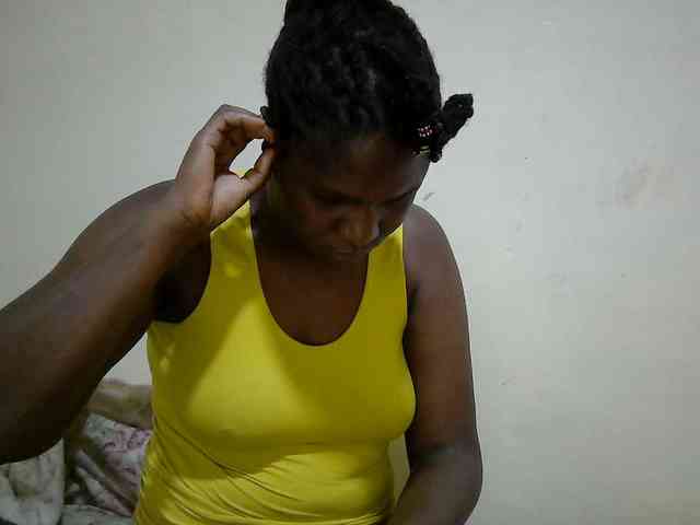adara-lee webcam
