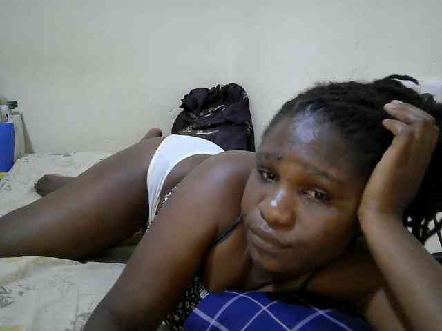 adara-lee webcam