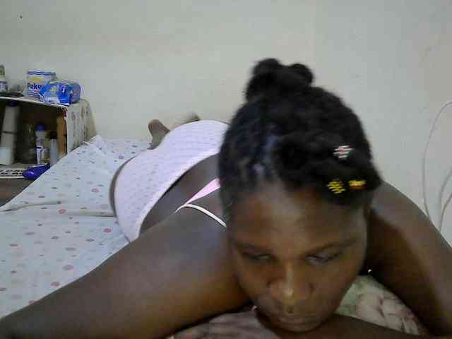 adara-lee webcam