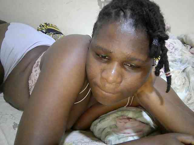 adara-lee webcam