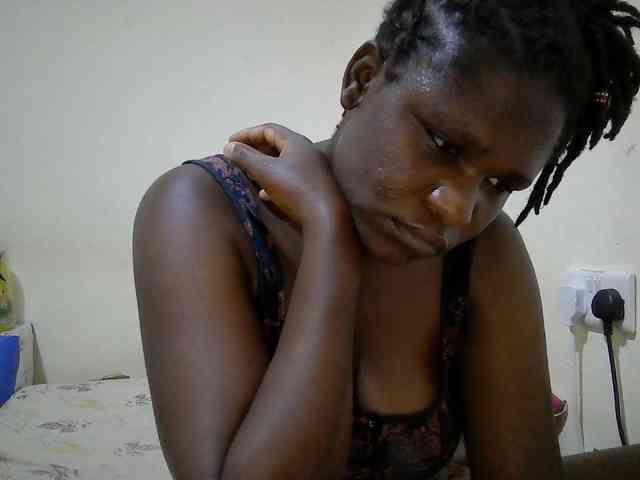 adara-lee webcam
