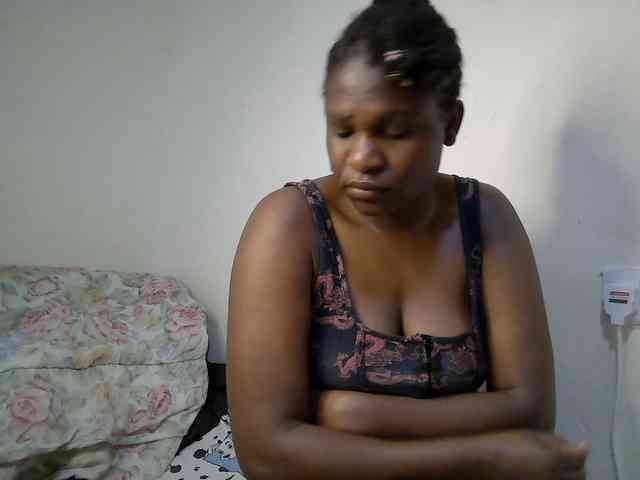 adara-lee webcam