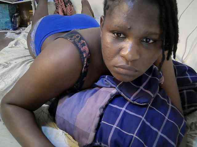 adara-lee webcam