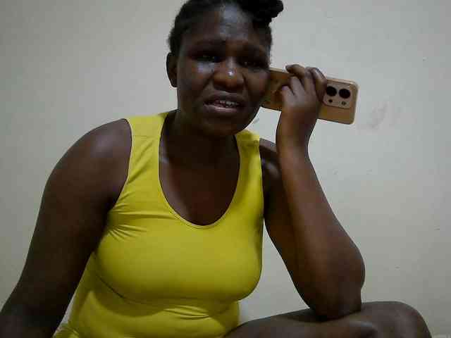 adara-lee webcam
