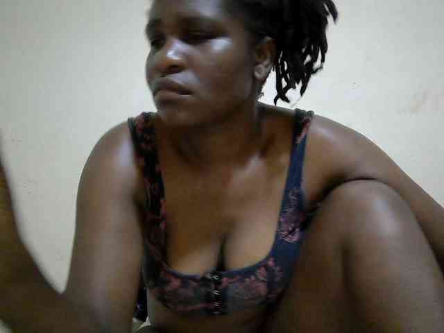 adara-lee webcam