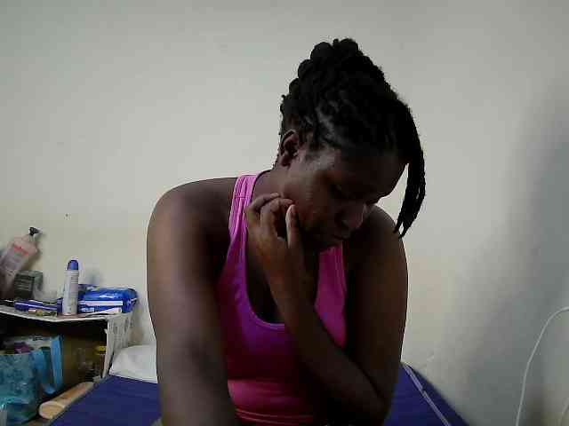 adara-lee webcam