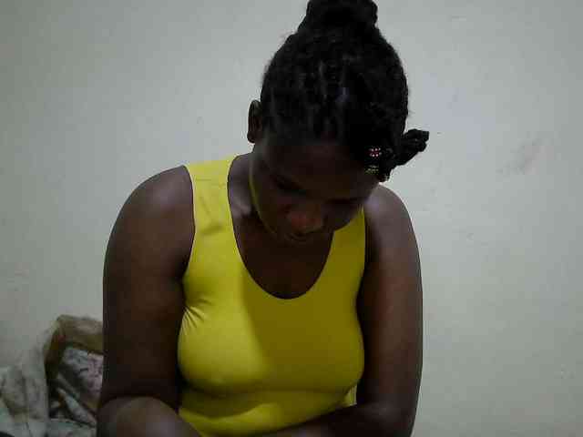 adara-lee webcam