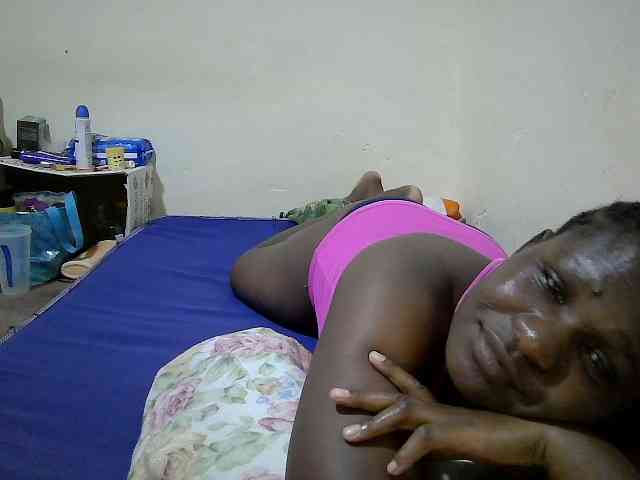 adara-lee webcam