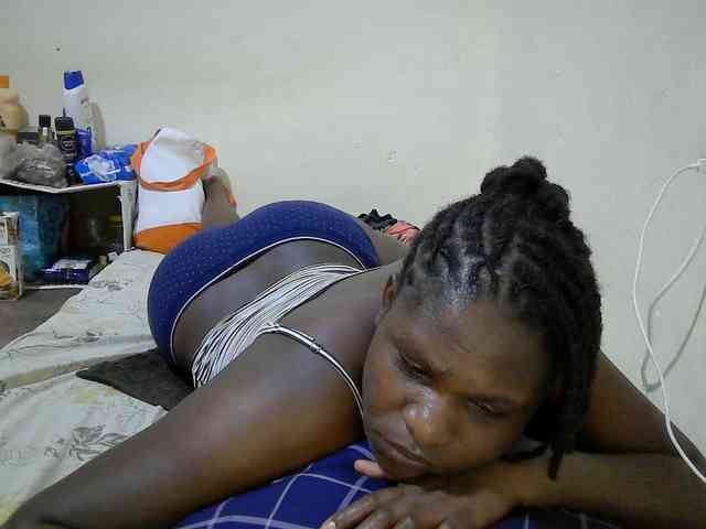 adara-lee webcam