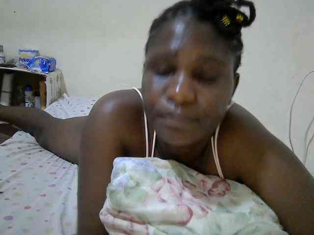 adara-lee webcam