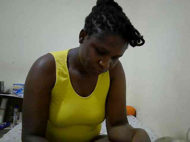 adara-lee webcam