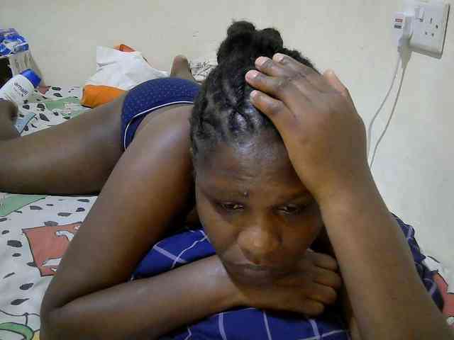 adara-lee webcam