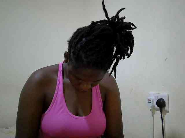 adara-lee webcam