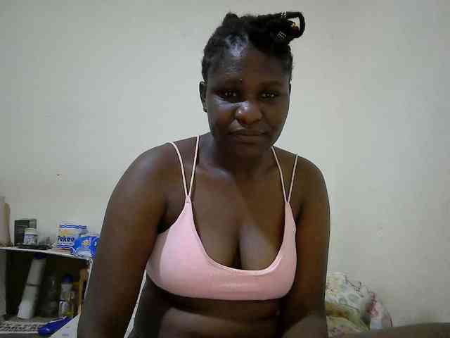 adara-lee webcam