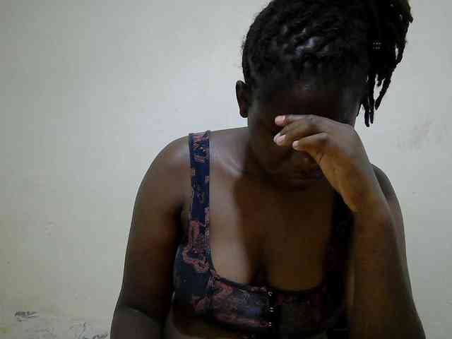 adara-lee webcam