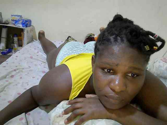 adara-lee webcam