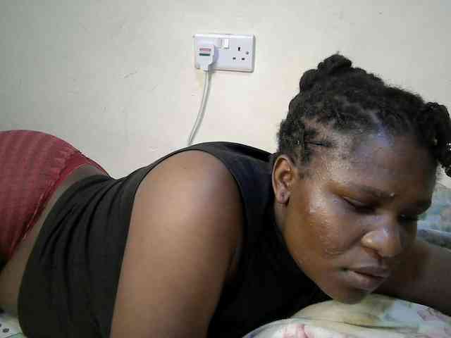 adara-lee webcam