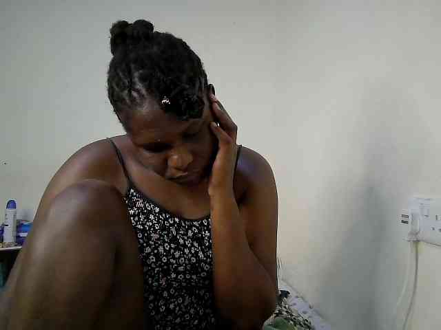 adara-lee webcam