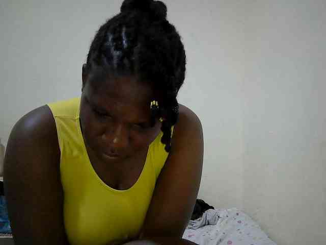 adara-lee webcam