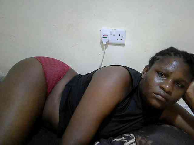 adara-lee webcam