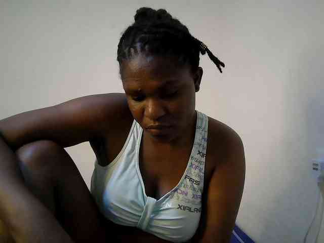 adara-lee webcam