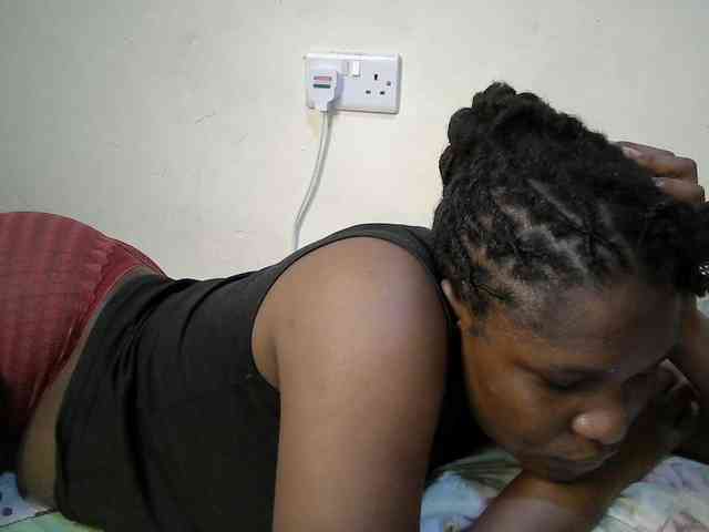 adara-lee webcam
