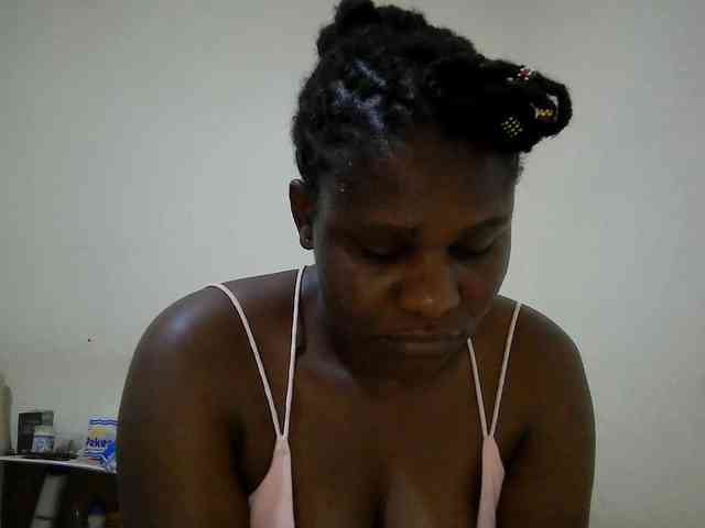 adara-lee webcam